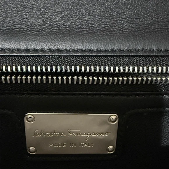 Salvatore Ferragamo Black Leather Shoulder Bag - Picture 3 of 13